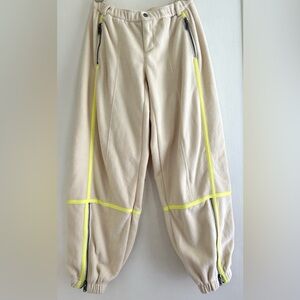 Free People Movement Arena Pants Ivory
Combo, size XS